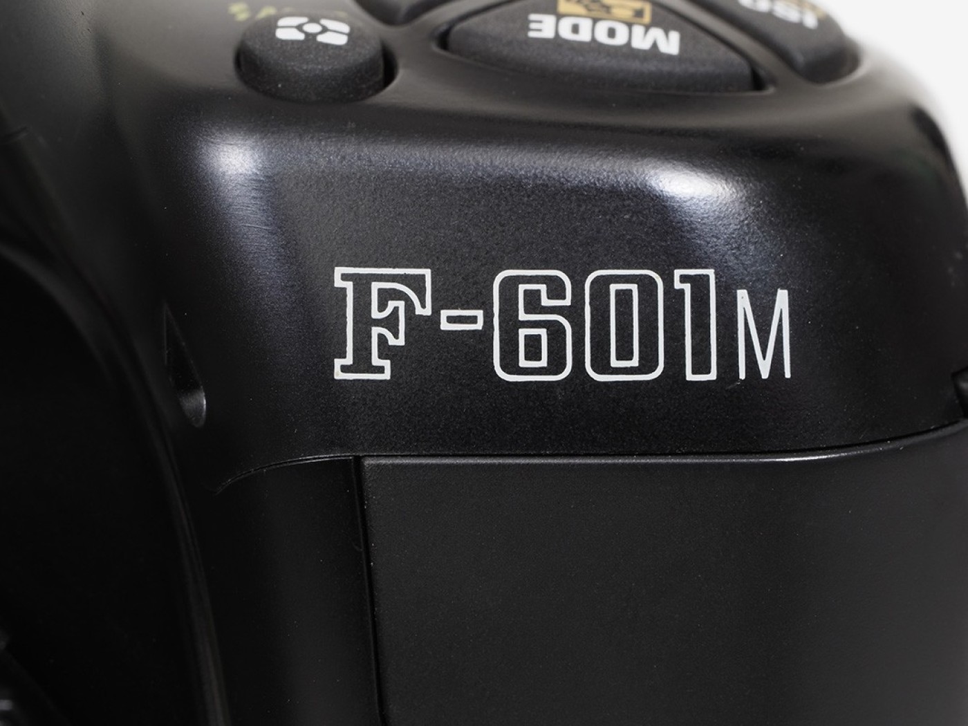 赤城耕一：第44回 F-601からAF機構を取り除いた、 漢気のあるカメラ