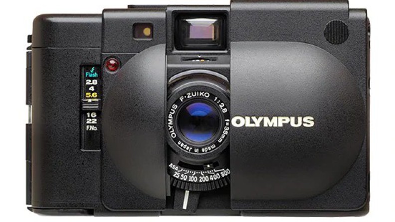 OLYMPUS XAカメラ